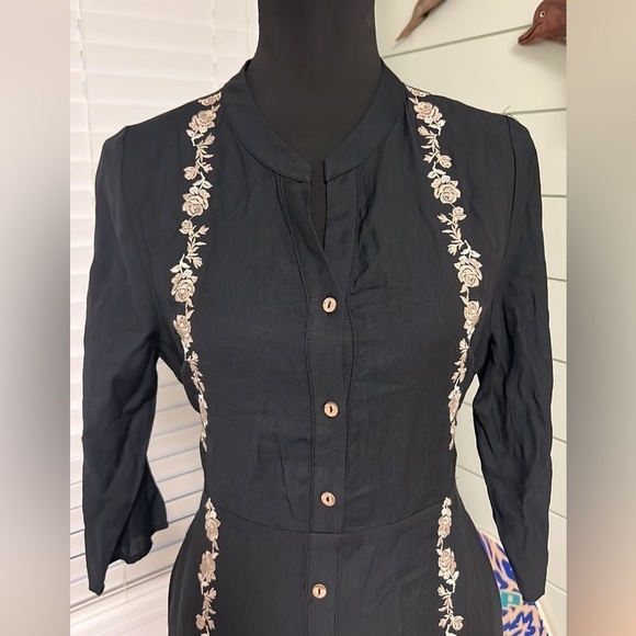 Polagram,Black Cotton-Blend, Cream Floral Embellishment,POCKETS ,EUC Dress,Large - Picture 7 of 16